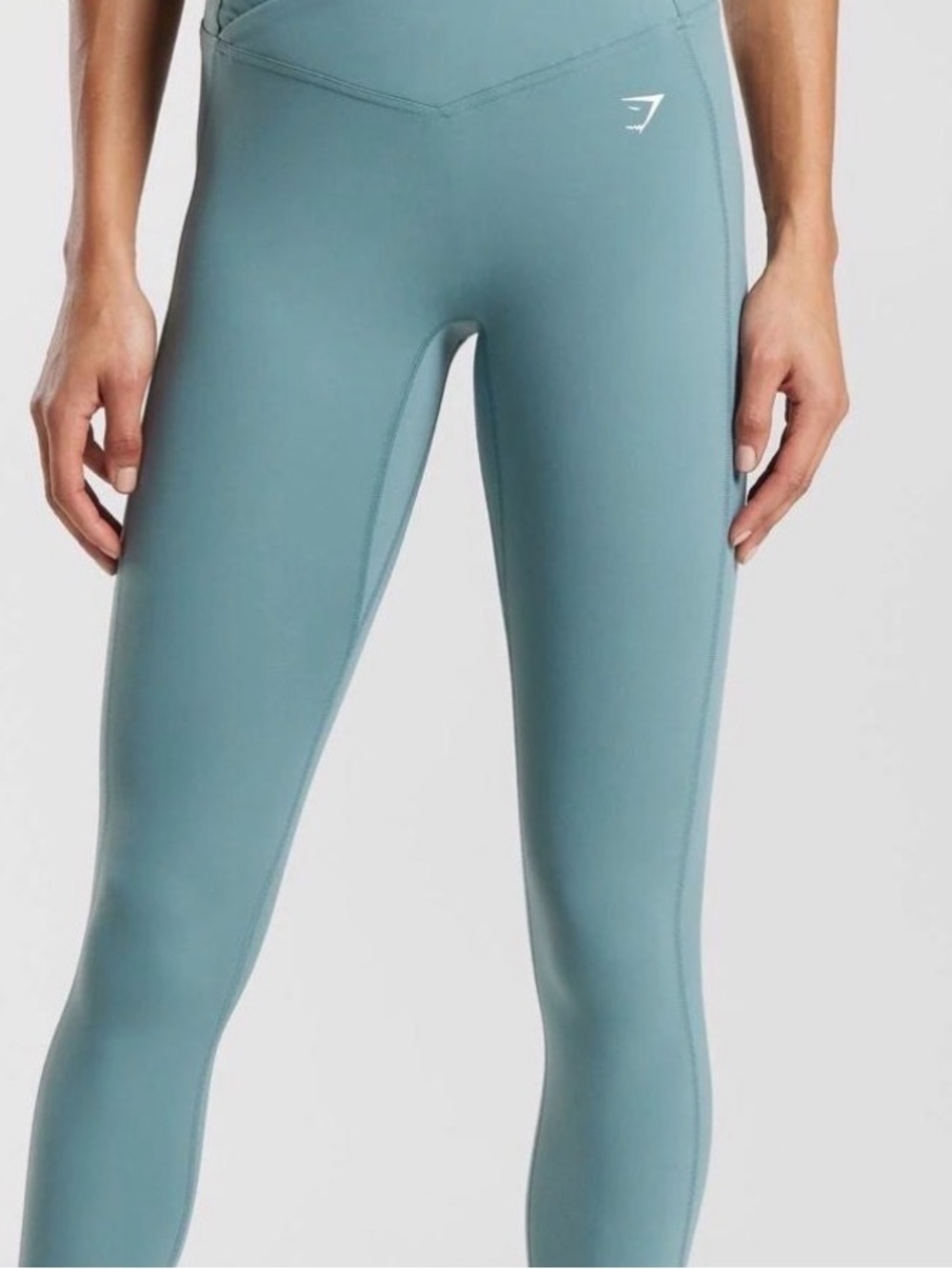 Gymshark High‑Rise Leggings Seafoam Green XS • NWOT • Side Pockets